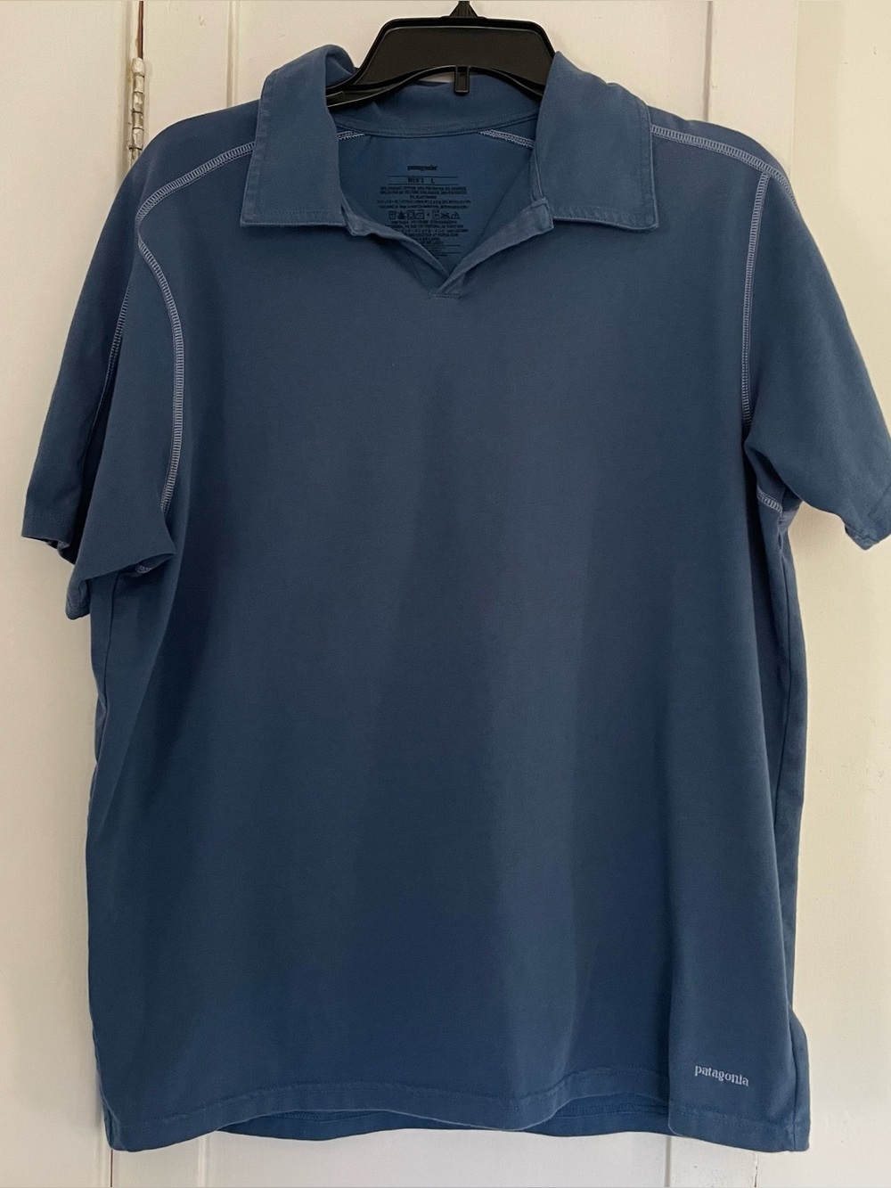 Patagonia Men's Blue Polo Shirt large